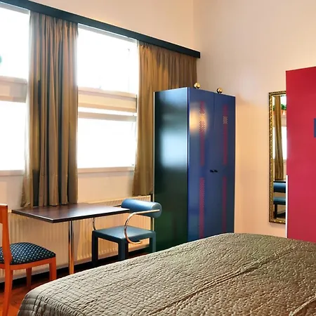 „herrenhausen“ - Stilvolles In Fachwerkhaus Apartamento Hanôver