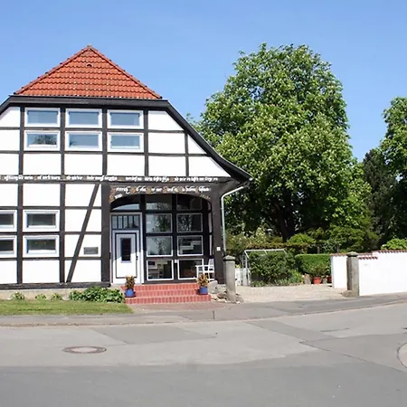 „herrenhausen“ - Stilvolles In Fachwerkhaus Apartamento *